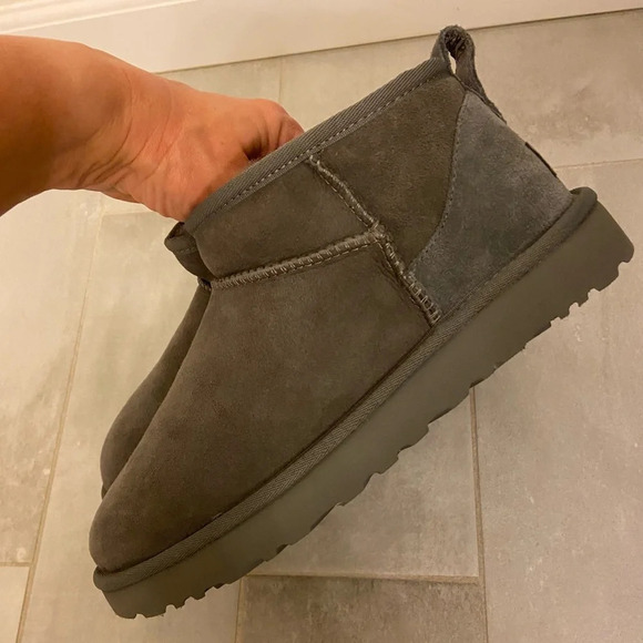 NEW UGG Suede Classic Ultra Mini Boots Grey Size US 9/EU 40 - Picture 2 of 8